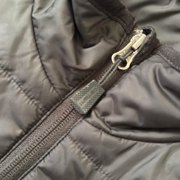 Carhartt Gilliam Jacket Black Youth Large 12/14 EUC Insulated Warm - Picture 15 of 16